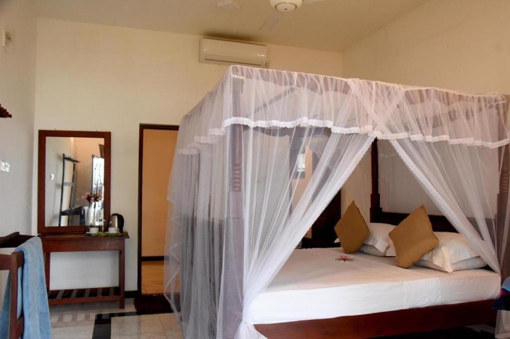 Bed and breakfast Country House Dikwella Extérieur photo