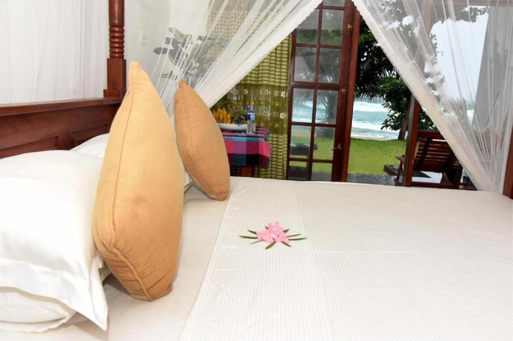 Bed and breakfast Country House Dikwella Extérieur photo